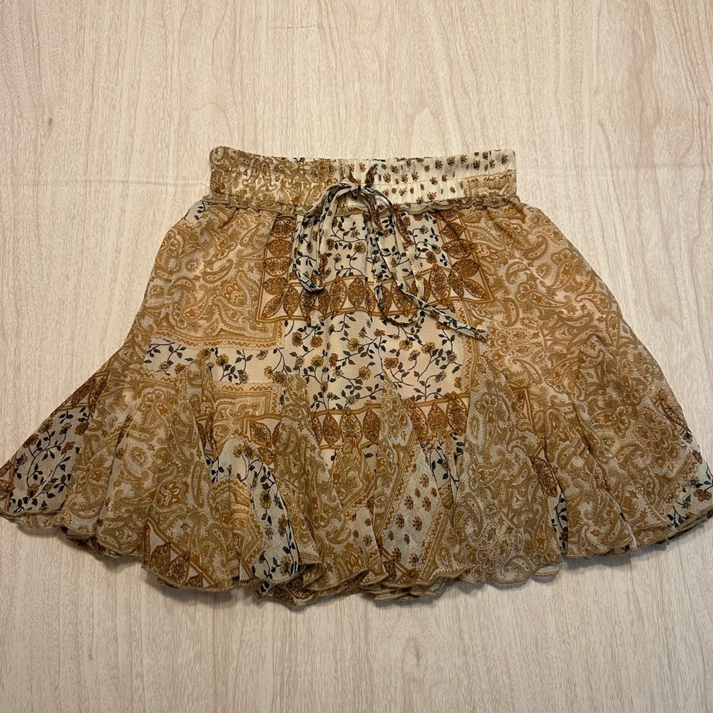 Hello Molly Tan Paisley Skirt NWT - Picture 2 of 8